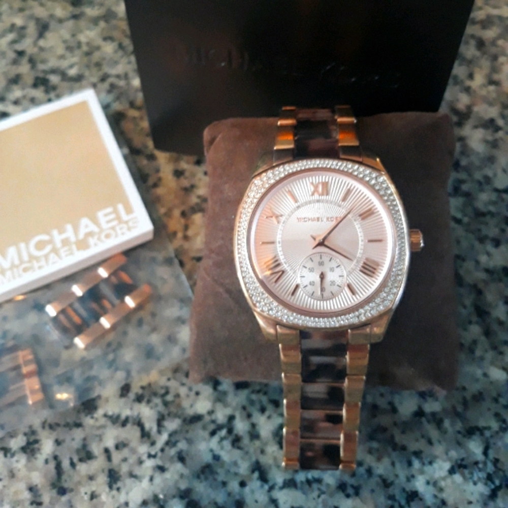 MK Watch